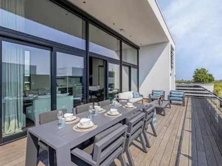 Zilte Watervilla, Villa aquatique de luxe avec piscine et ponton. - Photo 5