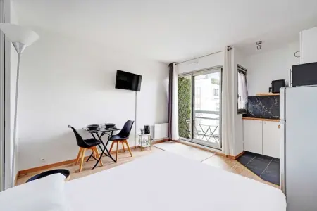 MB-29-DOUMER-M, Charmant Studio 2P - Courbevoie - Photo 26