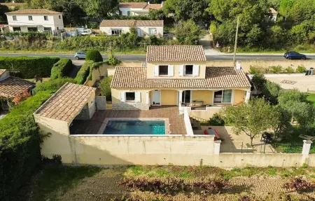Maison 7 personnes à Rochefort du Gard - Photo 1