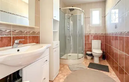 Maison 7 personnes à Rochefort du Gard - Photo 21