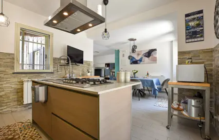 Maison de Paris, Maison 6 personnes à San Giovanni La  Punta - Photo 4