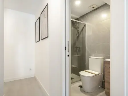 Studio moderne, parking inclus - 4 pers., Appartement 4 personnes à Madrid - Photo 12