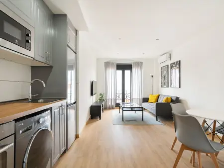 Charmant appartement avec balcon - 4 pers., Appartement 4 personnes à Madrid - Photo 7