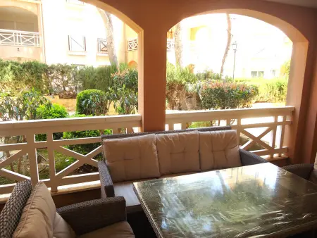 Bungalow lumineux 2 chambres, terrasse et piscine proche plage - Photo 21