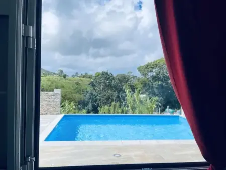 Appartement spacieux à Rivière-Salée avec piscine commune, 80 m². - Photo 4