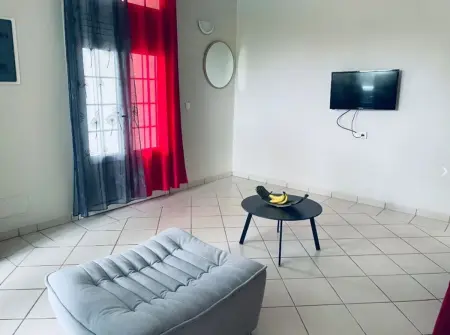 Appartement spacieux à Rivière-Salée avec piscine commune, 80 m². - Photo 5