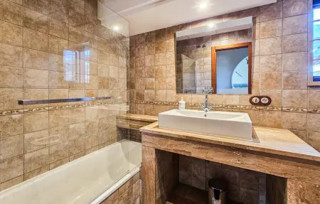 GUBHOD PKG, S.L., Maison 11 personnes à Chiclana de la FRONTER - Photo 26