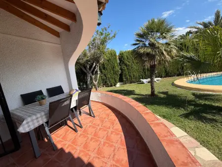 Villa confortable avec piscine et climatisation à Denia - Photo 16