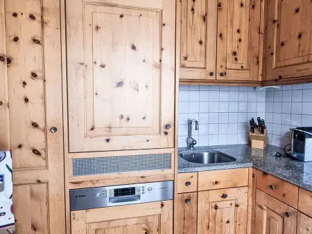 Chesa Piz Alv, Appartement 2 personnes à Pontresina - Photo 3