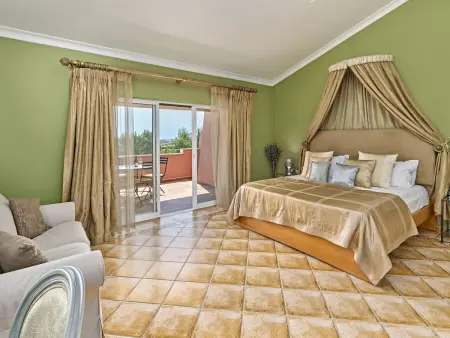 Villa avec piscine privée et vue lac, Villa 6 personnes à Castro Marim - Photo 8