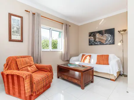 Villa avec piscine privée, quartier résidentiel calme - Photo 7