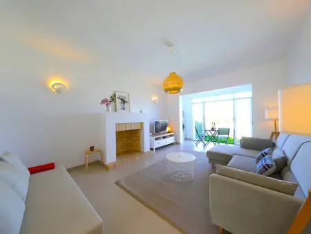 Maison moderne vue panoramique, piscine - familles - Photo 2