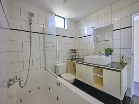 Brabants licht, Maison confortable dans un parc avec piscine - Photo 19