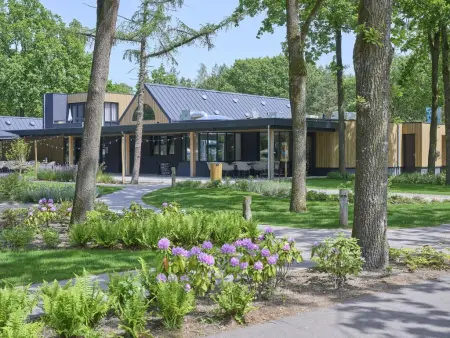 Brabants licht, Maison confortable dans un parc avec piscine - Photo 30