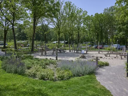 Brabants licht, Maison confortable dans un parc avec piscine - Photo 34