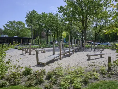 Brabants licht, Maison confortable dans un parc avec piscine - Photo 37