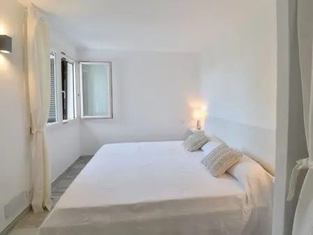 Modernes helles 3-Schlafzimmer Apartment mit Klimaanlage, 2017 komplett neu ren - Photo 16