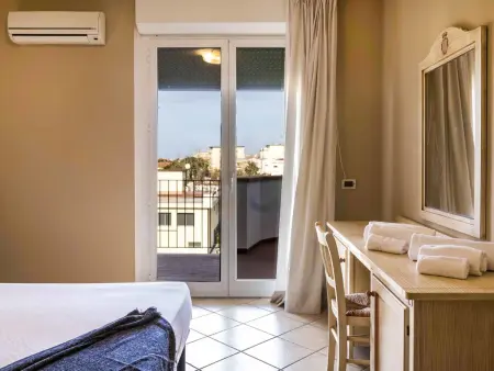 Le Dimore di Santa Costanza, Appartement 6 personnes à San Vincenzo - Photo 8