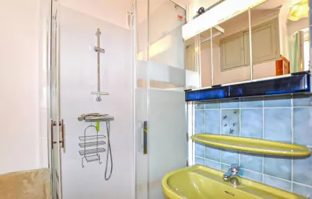 Charmant Appartement à Port-Vendres avec Balcon - Photo 17