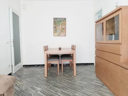 Appartement à Pineda de Mar pour 4, proche mer avec lave-linge et balcon - Photo 7