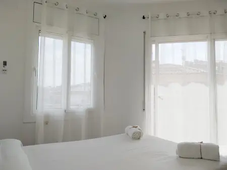 Appartement à Pineda de Mar pour 4, proche mer avec lave-linge et balcon - Photo 14