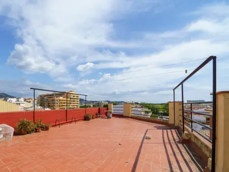 Appartement à Pineda de Mar pour 4, proche mer avec lave-linge et balcon - Photo 22