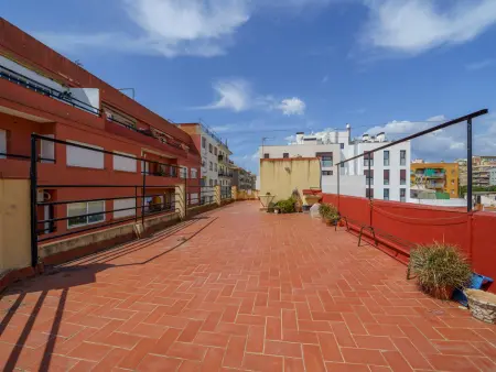 Appartement à Pineda de Mar pour 4, proche mer avec lave-linge et balcon - Photo 23