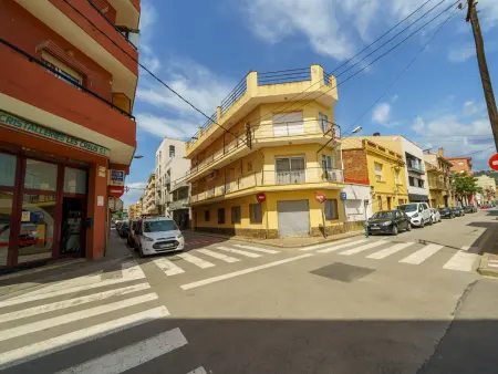 Appartement à Pineda de Mar pour 4, proche mer avec lave-linge et balcon - Photo 24