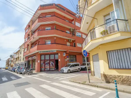 Appartement à Pineda de Mar pour 4, proche mer avec lave-linge et balcon - Photo 25