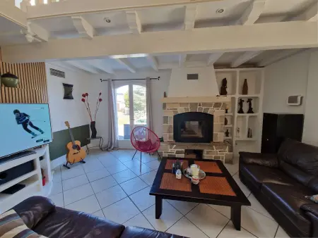 Villa avec climatisation, piscine et jardin privé - Photo 17
