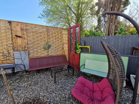 Villa avec climatisation, piscine et jardin privé - Photo 27