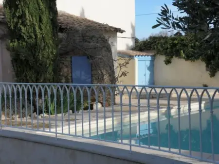 Bauernhaus mit Garten und Pool mit Bergblick, Maison 10 personnes à Sarrians - Photo 24