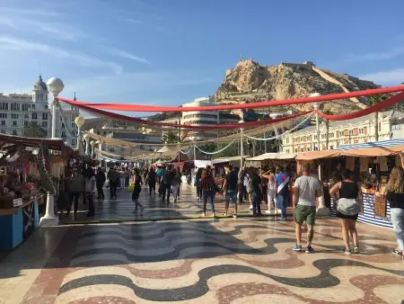 APARTAMENTO CENTRO LA MONTAÑETA, Appartement 4 personnes à Alicante - Photo 20
