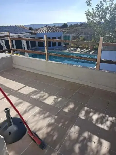 Appartement charmant à Saint-Ambroix avec piscine - Photo 1