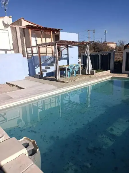 Appartement charmant à Saint-Ambroix avec piscine - Photo 8