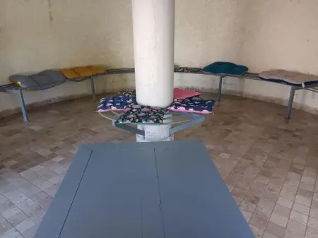 Appartement charmant à Saint-Ambroix avec piscine - Photo 13