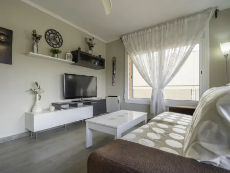 Appartement moderne 2 chambres avec piscine et parking à Pineda de Mar, à 50m de la plage - Photo 12