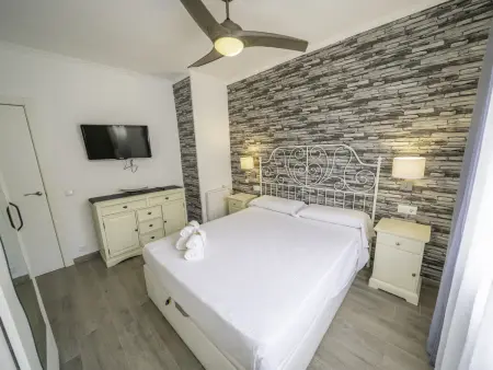 Appartement moderne 2 chambres avec piscine et parking à Pineda de Mar, à 50m de la plage - Photo 21
