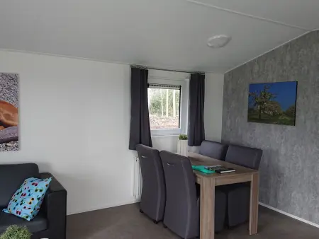 Camping Natuurlijk Limburg - Chalet 4, Maison 4 personnes à Voeren - Photo 8