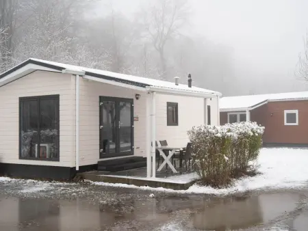 Camping Natuurlijk Limburg - Chalet 4, Maison 4 personnes à Voeren - Photo 16