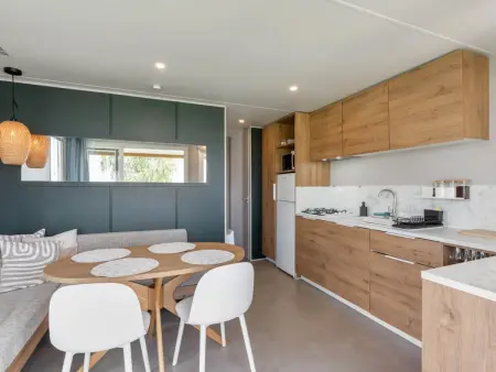 Camping Papillon Bouillon - Premium 137, Maison 4 personnes à Bouillon - Photo 2