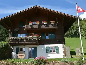 Wohnung in Saanen,Rehweid (2. Stock) CH3792.608.1 N°354696