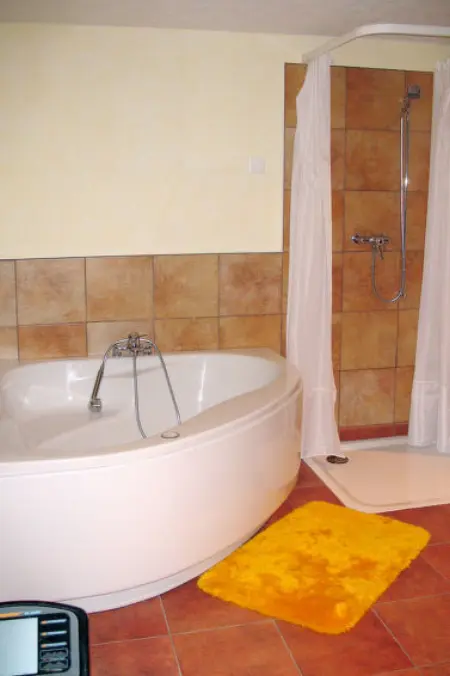 Haus Quelle, Appartement 4 personnes à Saas Grund - Photo 7