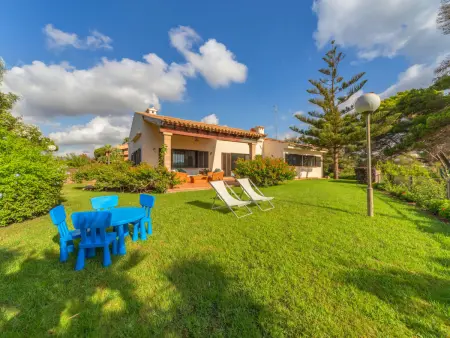 VILLA ES PINARO - BEACH FRONT, Maison 10 personnes à Son Servera - Photo 2