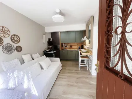 WELCS APARTAMENTO 197 PDA  JUNTO AL MAR, Appartement 4 personnes à S'Agaró - Photo 3