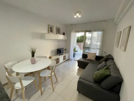 LA PINEDA HOLIDAY APARTMENT, Appartement 4 personnes à La Pineda - Photo 2