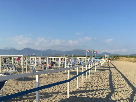 Camping Paradiso - Aranciona 7, Maison 5 personnes à Viareggio - Photo 10