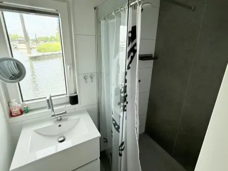 Maasterp - Woonboot 1, Appartement 2 personnes à Ohe en Laak - Photo 9