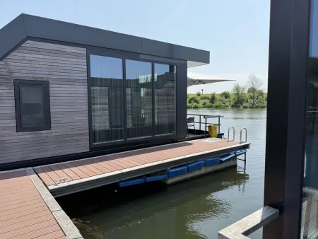 Maasterp - woonboot 14, Appartement 4 personnes à Ohe en Laak - Photo 1