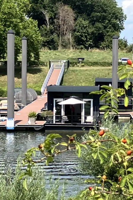 Maasterp - Woonboot 16, Appartement 4 personnes à Ohe en Laak - Photo 1